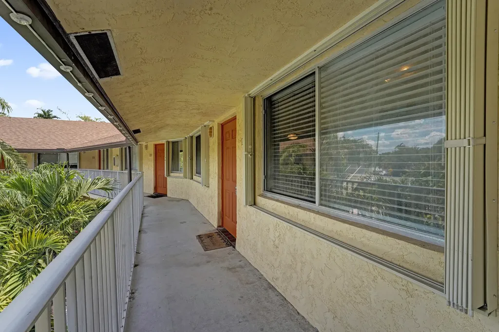 1250 Miami Road Fort Lauderdale FL 33316