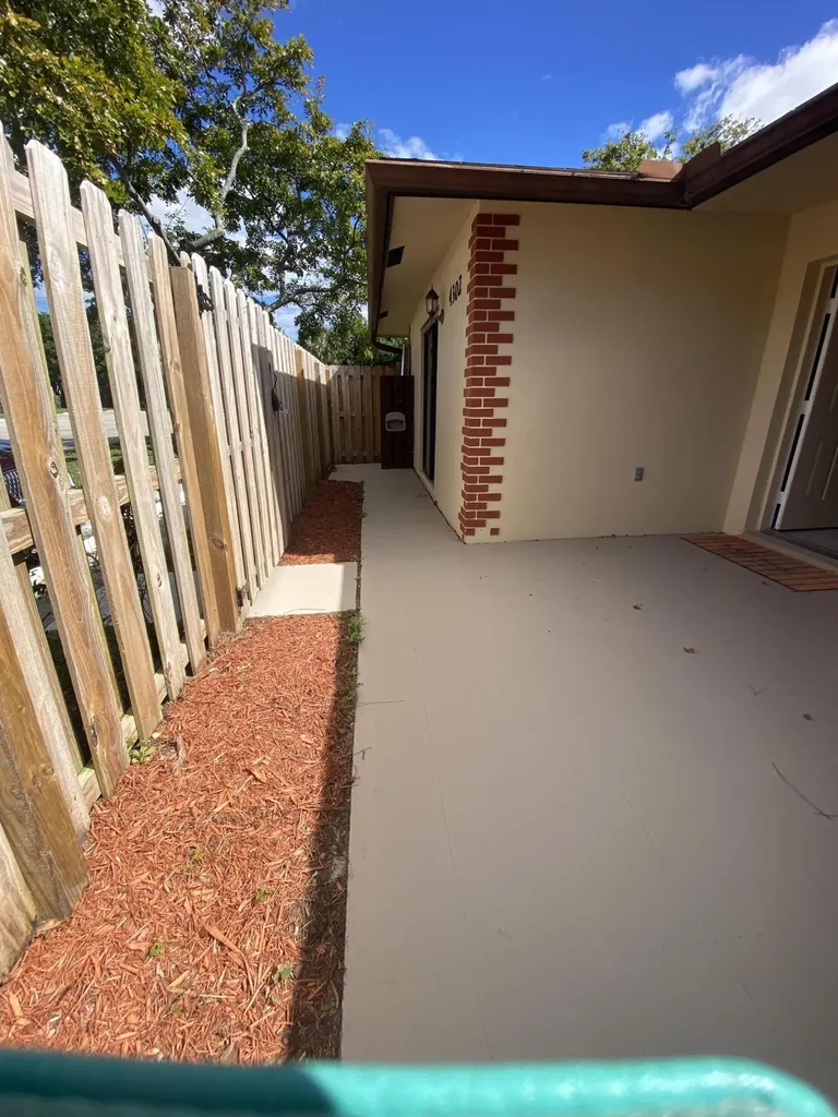 4302 Woodstock Drive West Palm Beach FL 33409