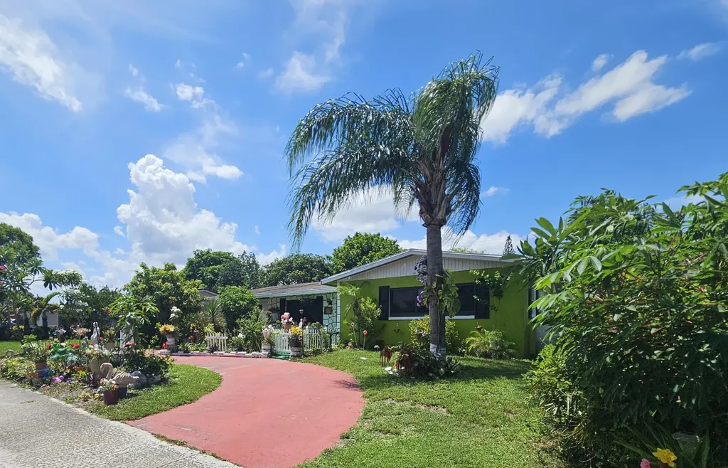 6165 Fair Green Road West Palm Beach FL 33417