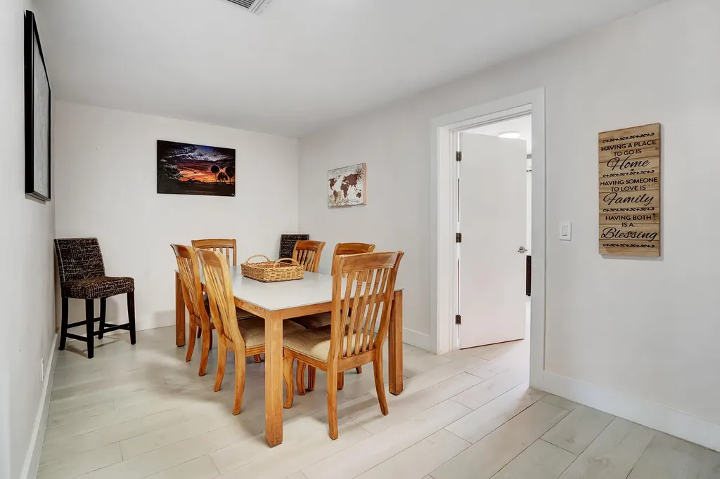 216 NW 4th Avenue Boynton Beach FL 33435