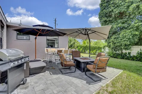 216 NW 4th Avenue Boynton Beach FL 33435