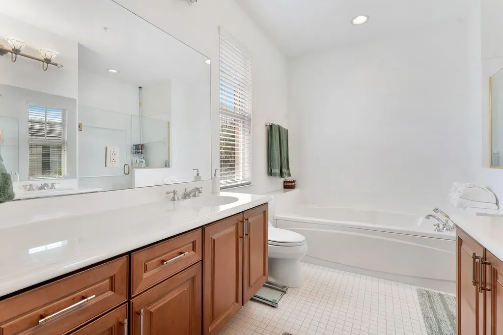 638 NW 38th Circle Boca Raton FL 33431