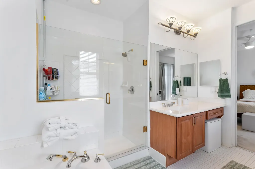 638 NW 38th Circle Boca Raton FL 33431