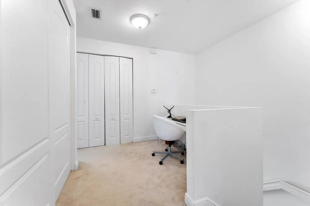 638 NW 38th Circle Boca Raton FL 33431