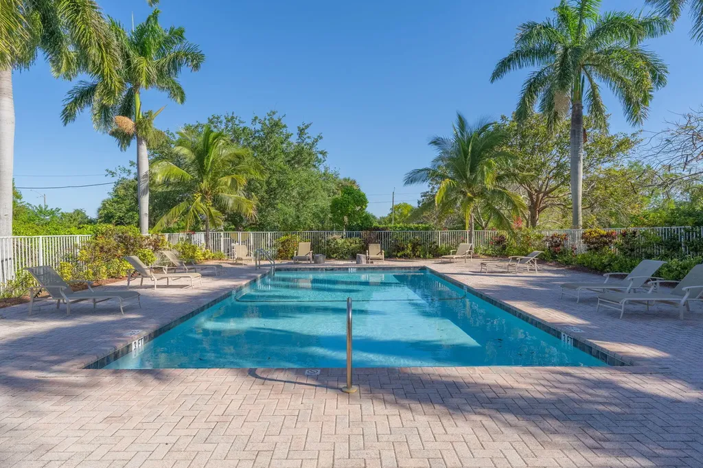 638 NW 38th Circle Boca Raton FL 33431