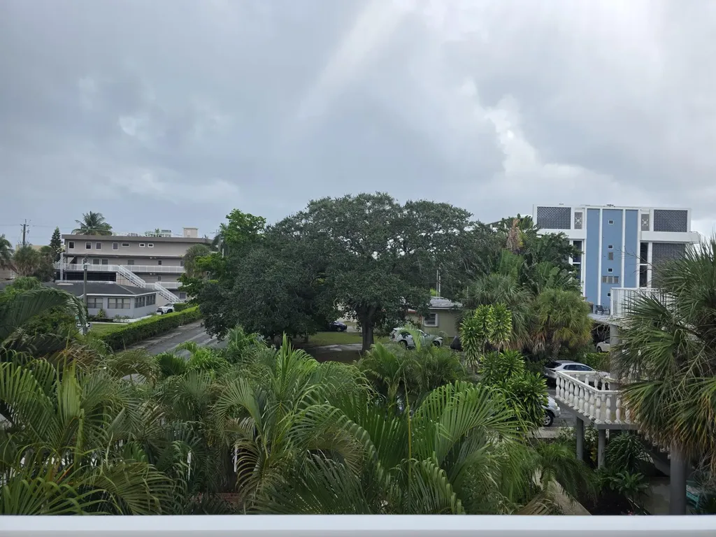 201 S Lakeside Drive Lake Worth Beach FL 33460