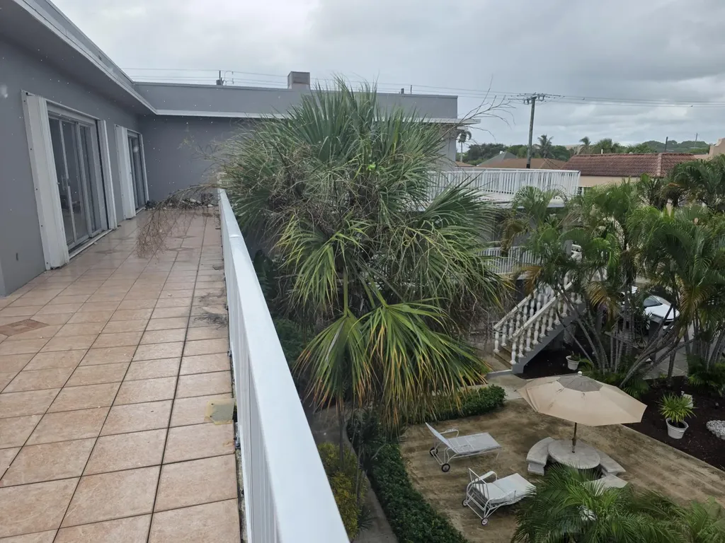 201 S Lakeside Drive Lake Worth Beach FL 33460