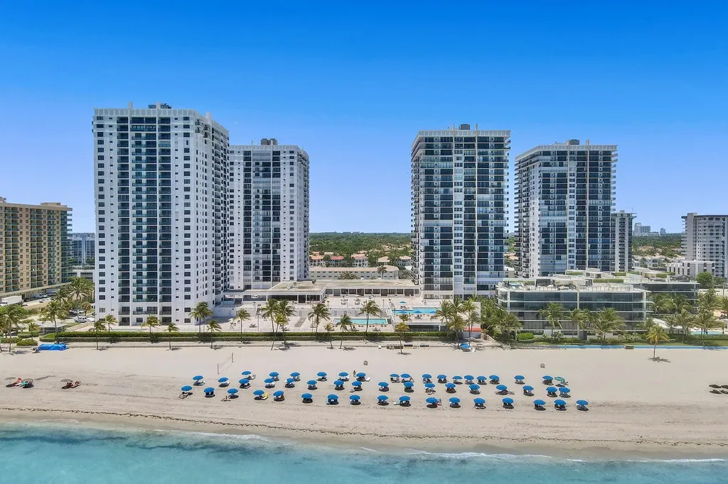 2101 S Ocean Drive Hollywood FL 33019