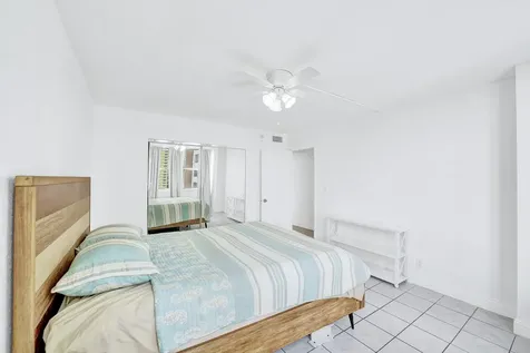 2101 S Ocean Drive Hollywood FL 33019