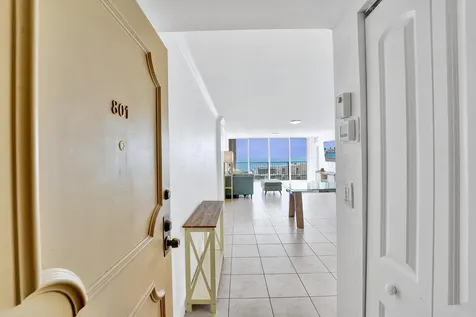 2101 S Ocean Drive Hollywood FL 33019