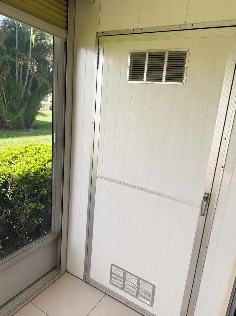305 Fanshaw H Boca Raton FL 33434