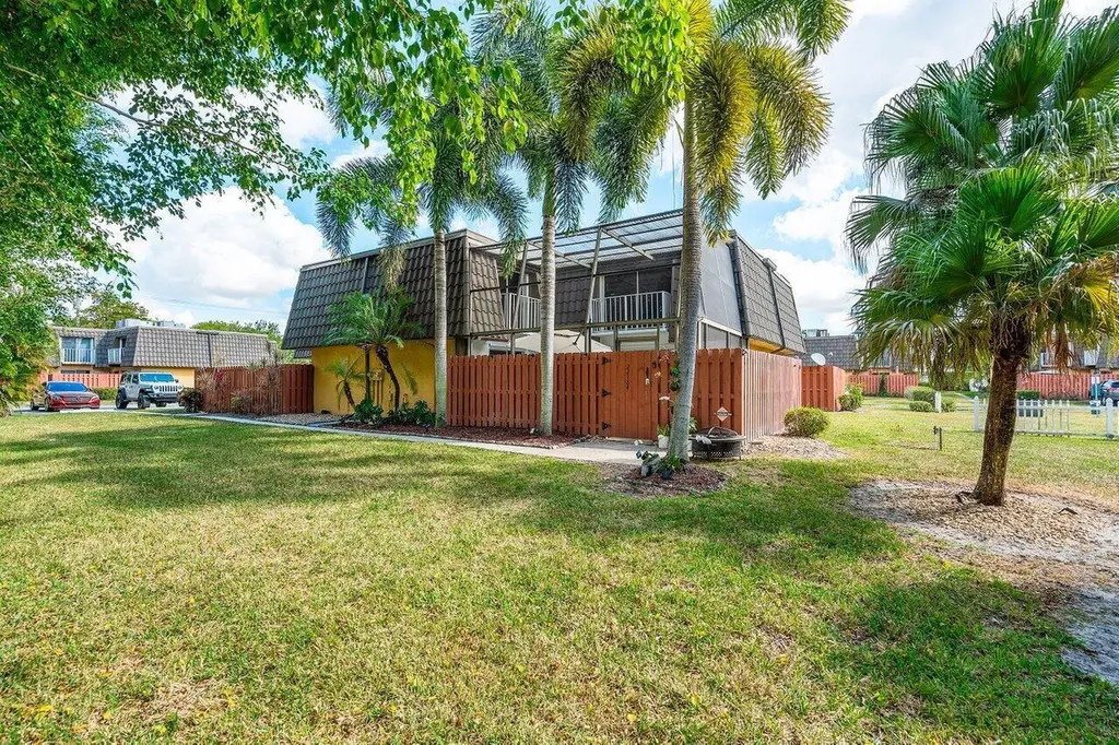 22184 Boca Rancho Drive Boca Raton FL 33428