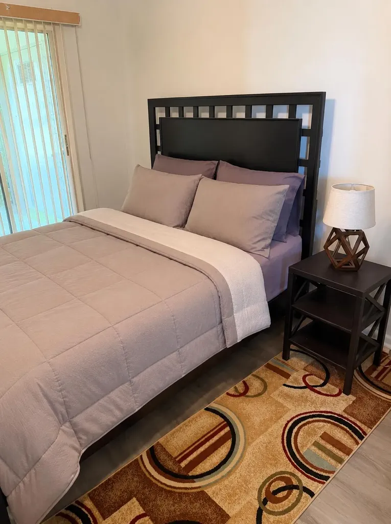 305 Fanshaw H Boca Raton FL 33434