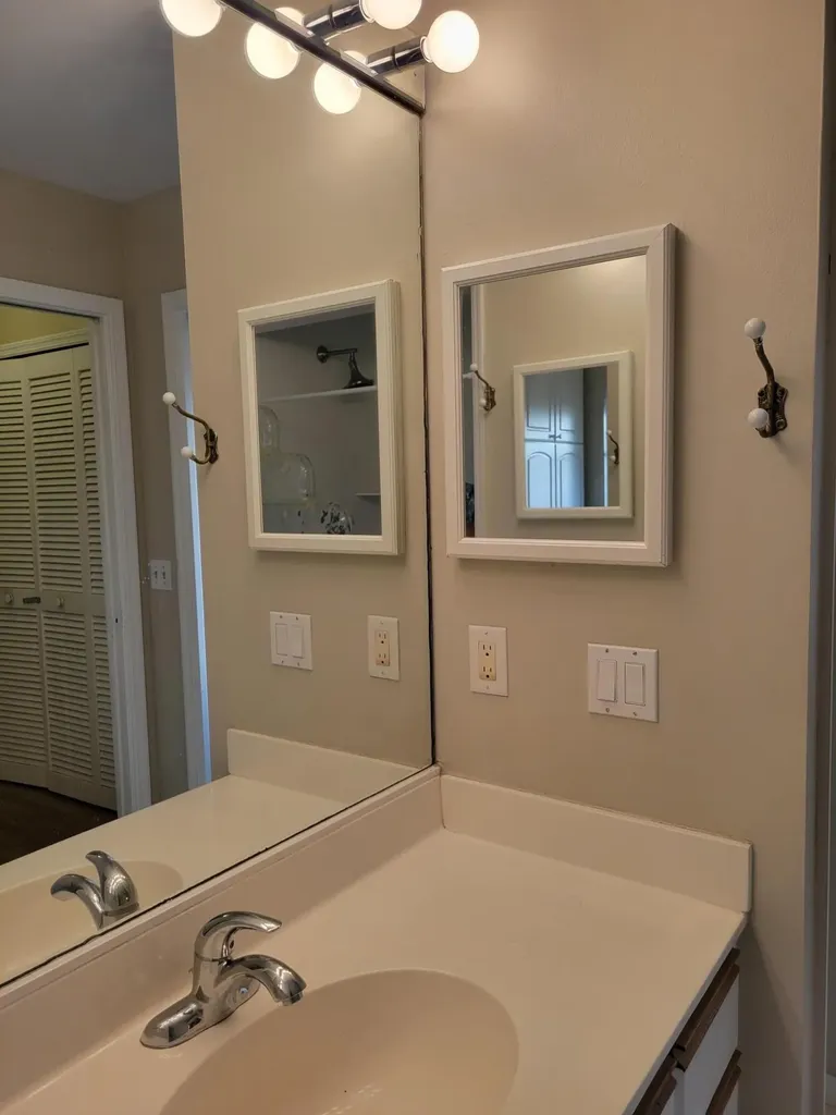 903 SE Camelot Gardens Boulevard SE Port St Lucie FL 34952