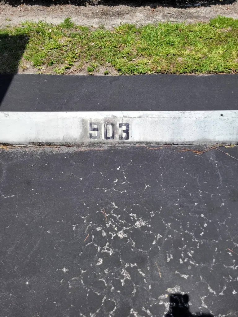903 SE Camelot Gardens Boulevard SE Port St Lucie FL 34952