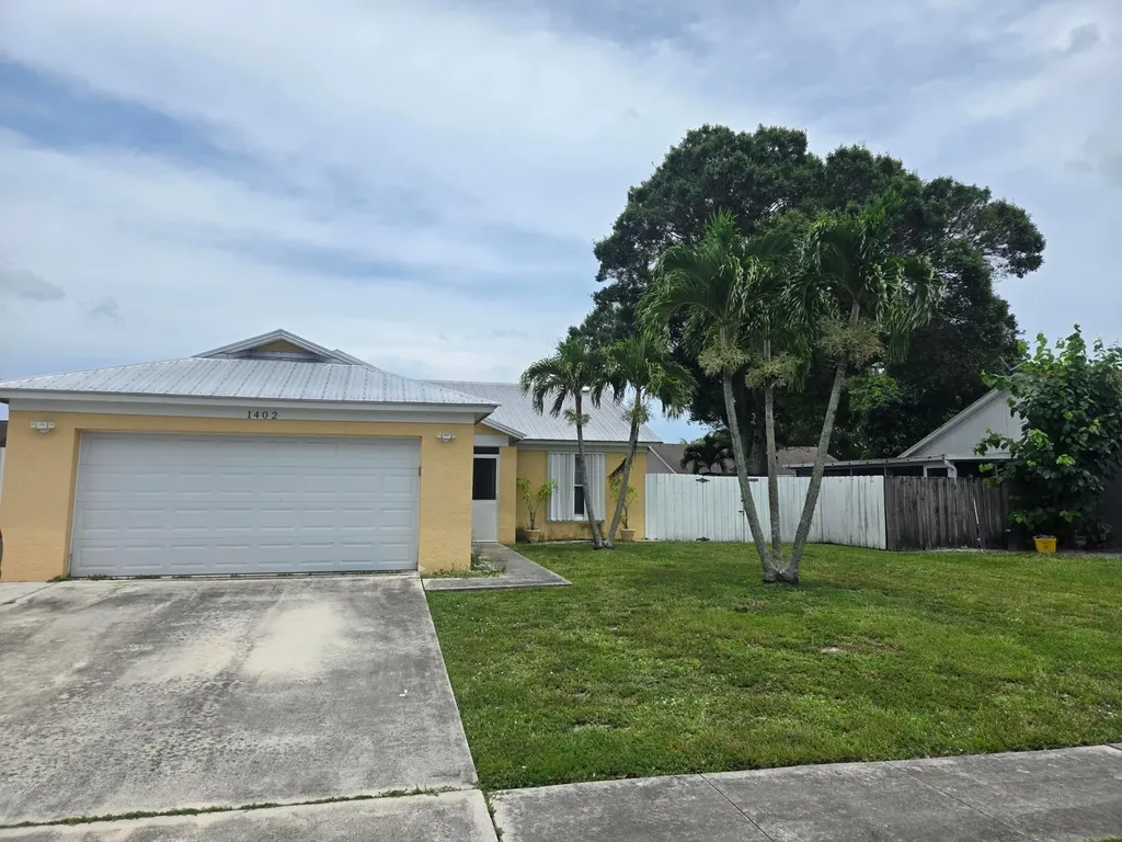 1402 Denlow Lane Royal Palm Beach FL 33411