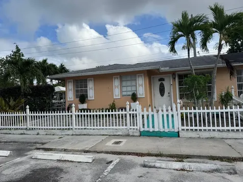 966 Sumter Road E West Palm Beach FL 33415