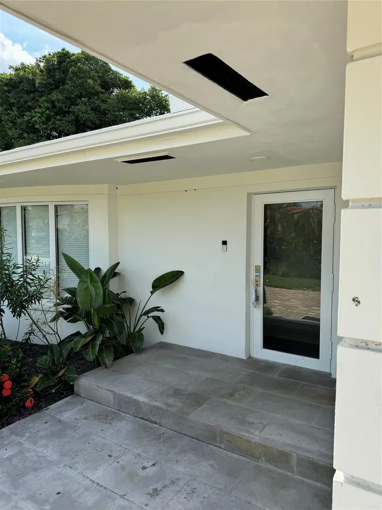 2020 Coral Reef Drive Lauderdale By The Sea FL 33062
