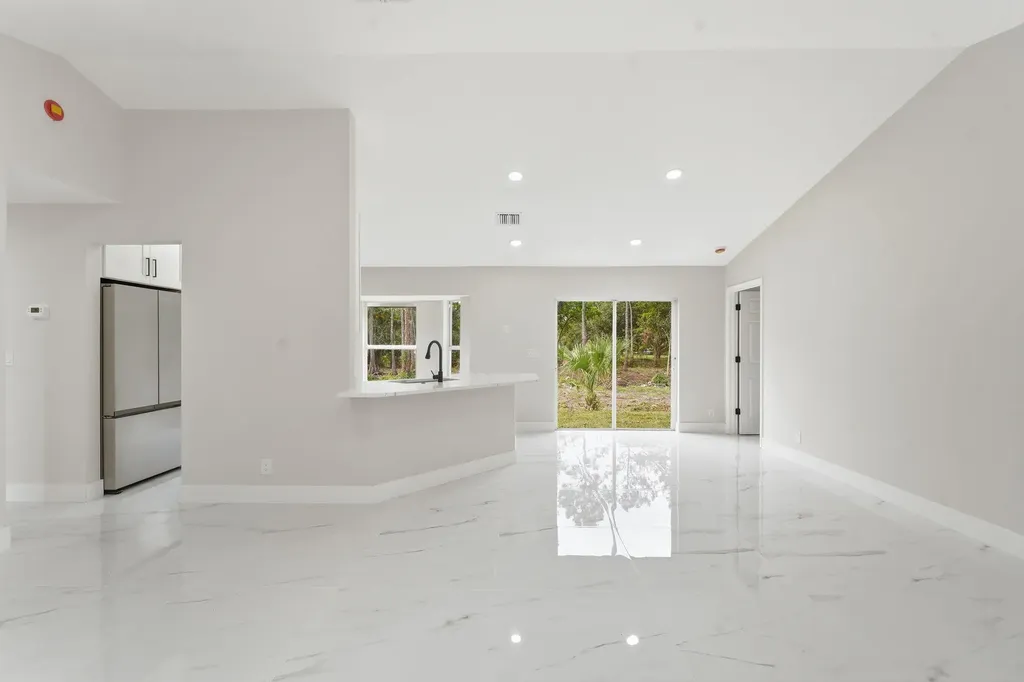 16825 81st Lane N The Acreage FL 33470
