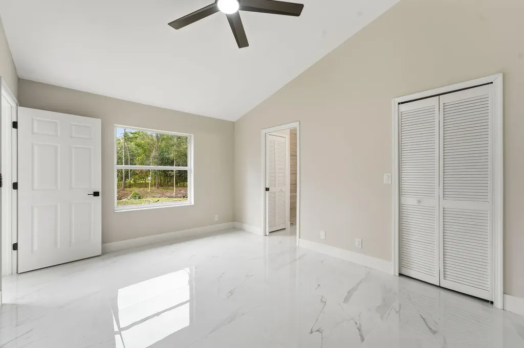 16825 81st Lane N The Acreage FL 33470