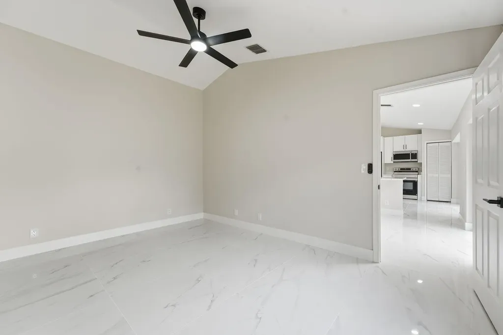 16825 81st Lane N The Acreage FL 33470