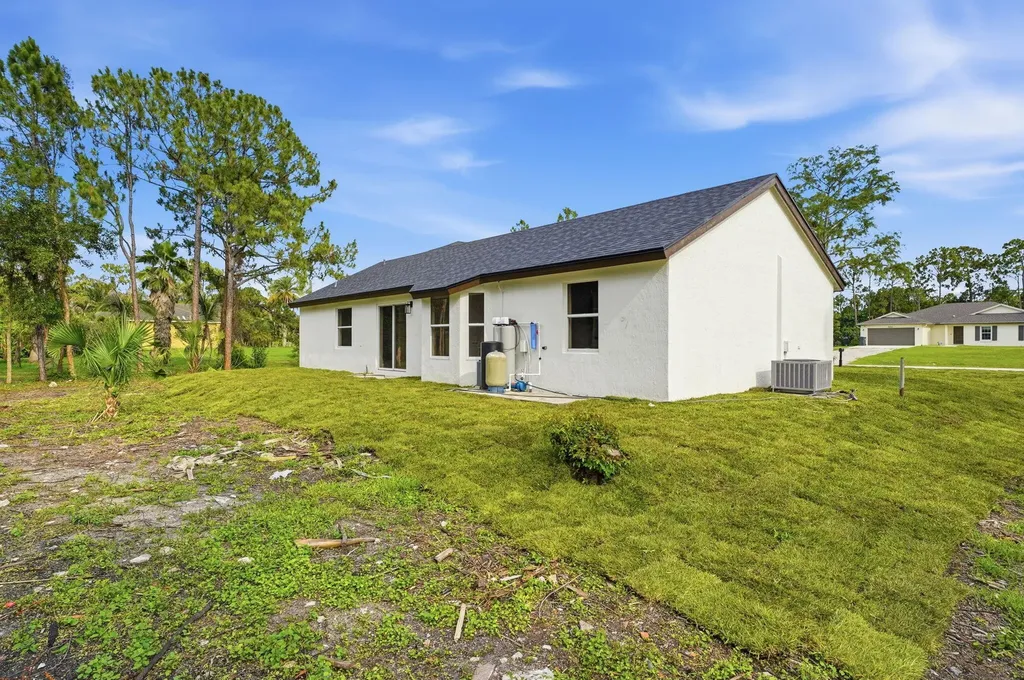 16825 81st Lane N The Acreage FL 33470