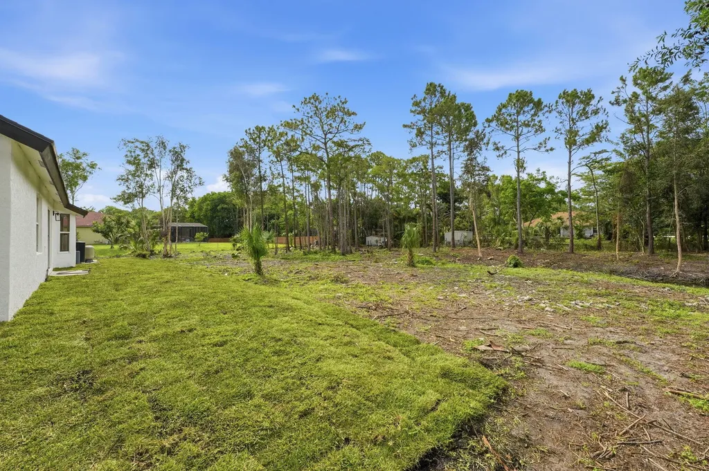 16825 81st Lane N The Acreage FL 33470