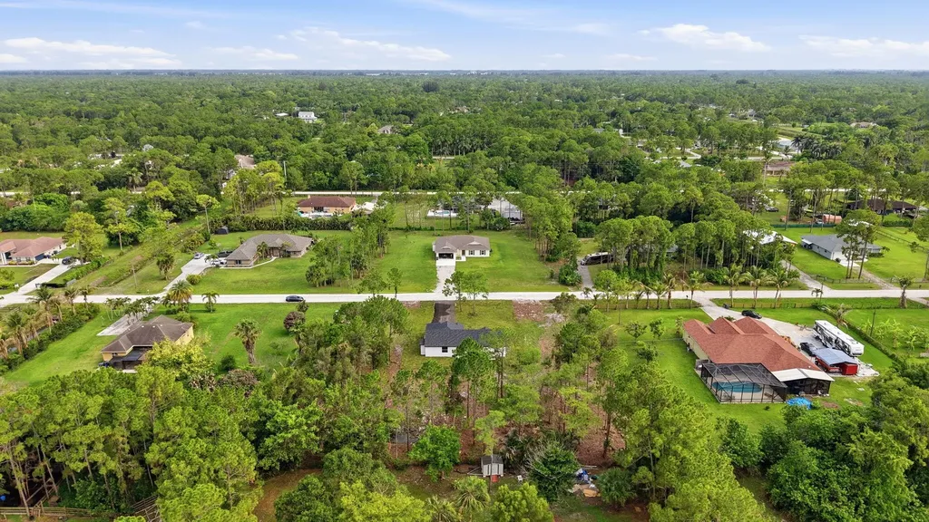 16825 81st Lane N The Acreage FL 33470