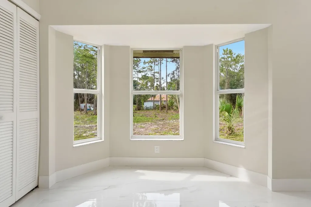 16825 81st Lane N The Acreage FL 33470