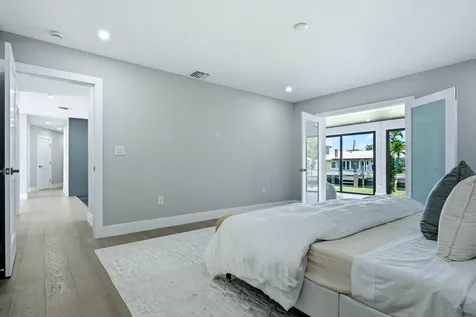 1170 Fairview Lane Singer Island FL 33404
