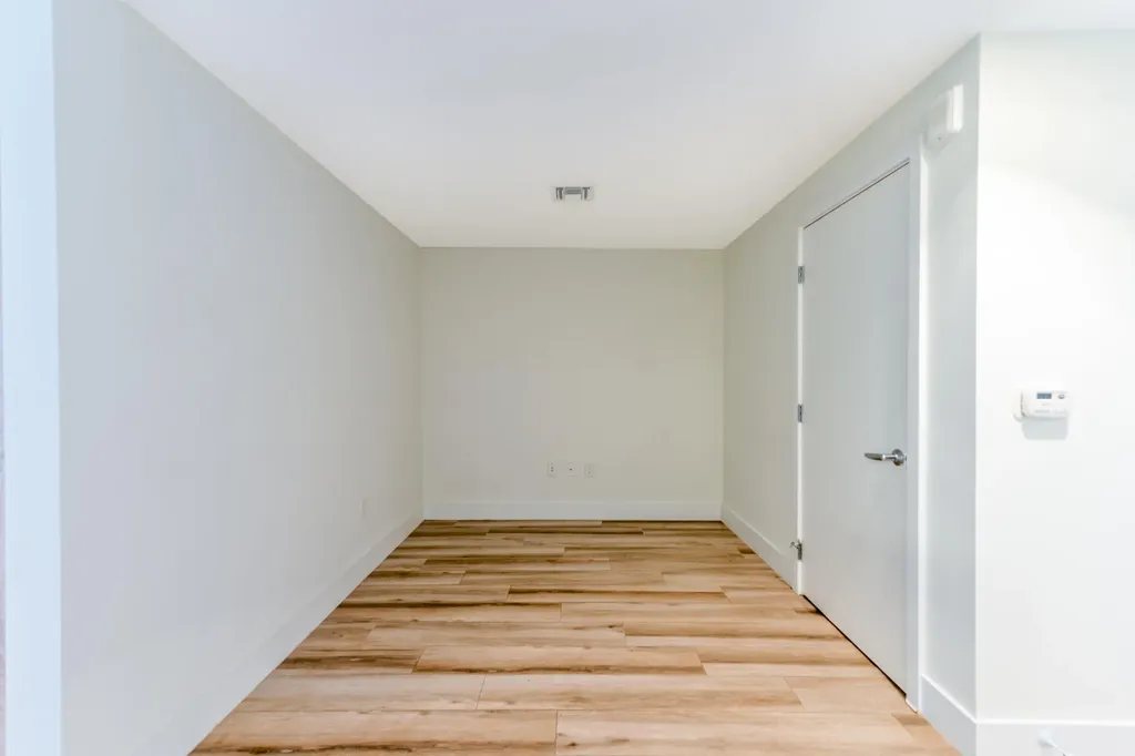 16385 Biscayne Boulevard North Miami Beach FL 33160