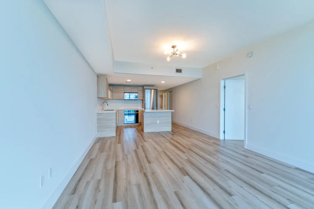 16385 Biscayne Boulevard North Miami Beach FL 33160