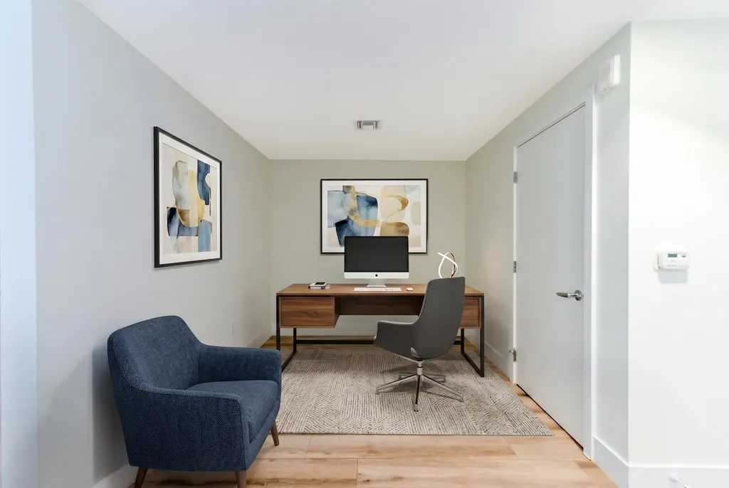 16385 Biscayne Boulevard North Miami Beach FL 33160