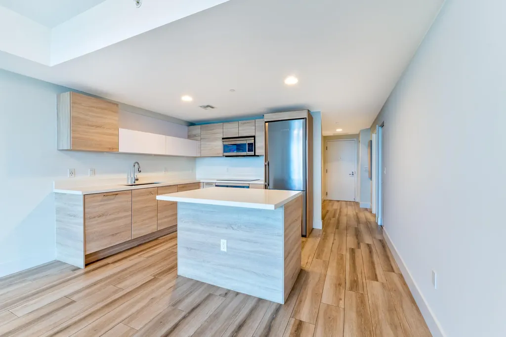 16385 Biscayne Boulevard North Miami Beach FL 33160