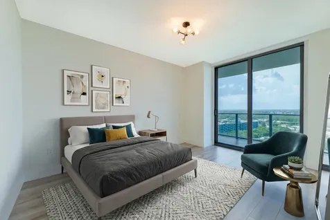 16385 Biscayne Boulevard North Miami Beach FL 33160