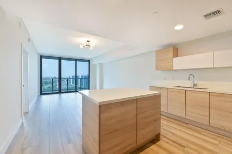 16385 Biscayne Boulevard North Miami Beach FL 33160