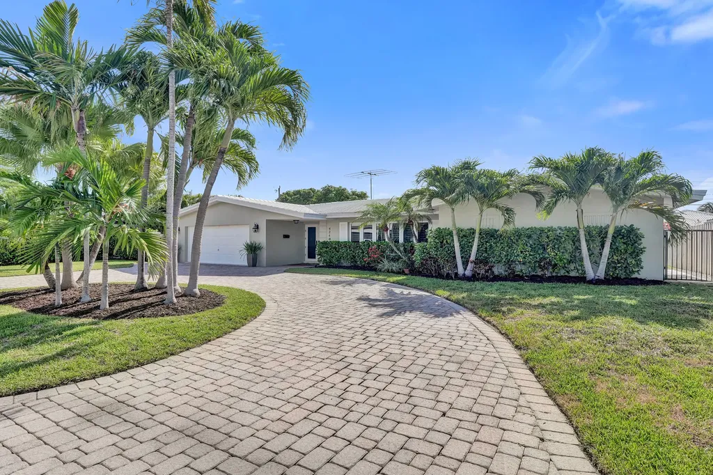 4240 NE 28th Avenue Fort Lauderdale FL 33308