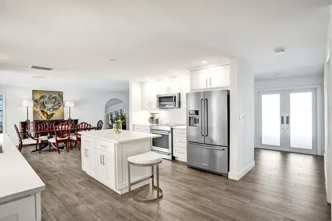 4240 NE 28th Avenue Fort Lauderdale FL 33308