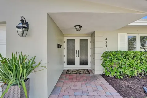 4240 NE 28th Avenue Fort Lauderdale FL 33308