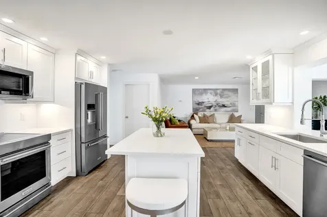4240 NE 28th Avenue Fort Lauderdale FL 33308
