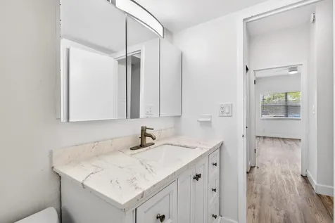 2555 NE 11th Street Fort Lauderdale FL 33304