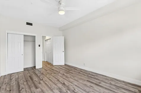 2555 NE 11th Street Fort Lauderdale FL 33304