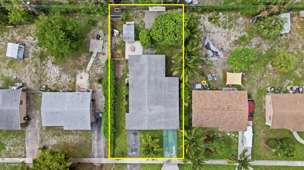 1350 8th Street West Palm Beach FL 33401