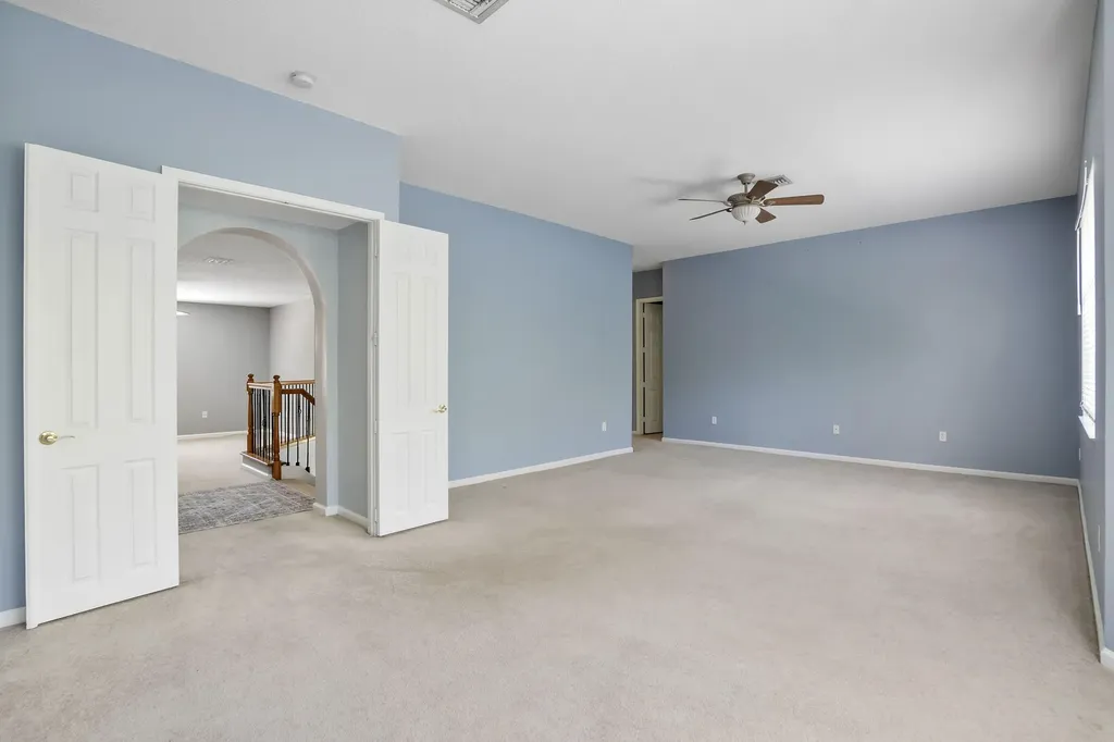6370 Stonehurst Lake Worth FL 33467