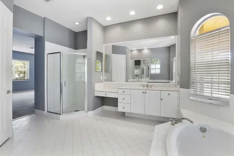 6370 Stonehurst Circle Lake Worth FL 33467