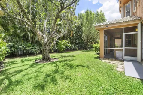 6370 Stonehurst Circle Lake Worth FL 33467