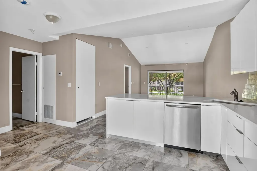 301 Club Circle Boca Raton FL 33487