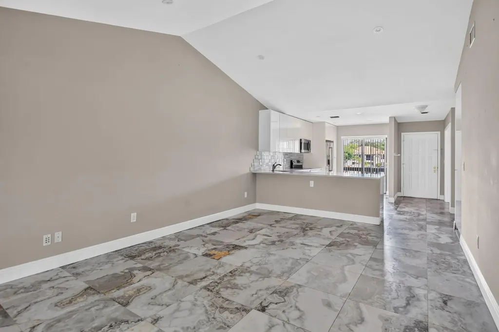 301 Club Circle Boca Raton FL 33487