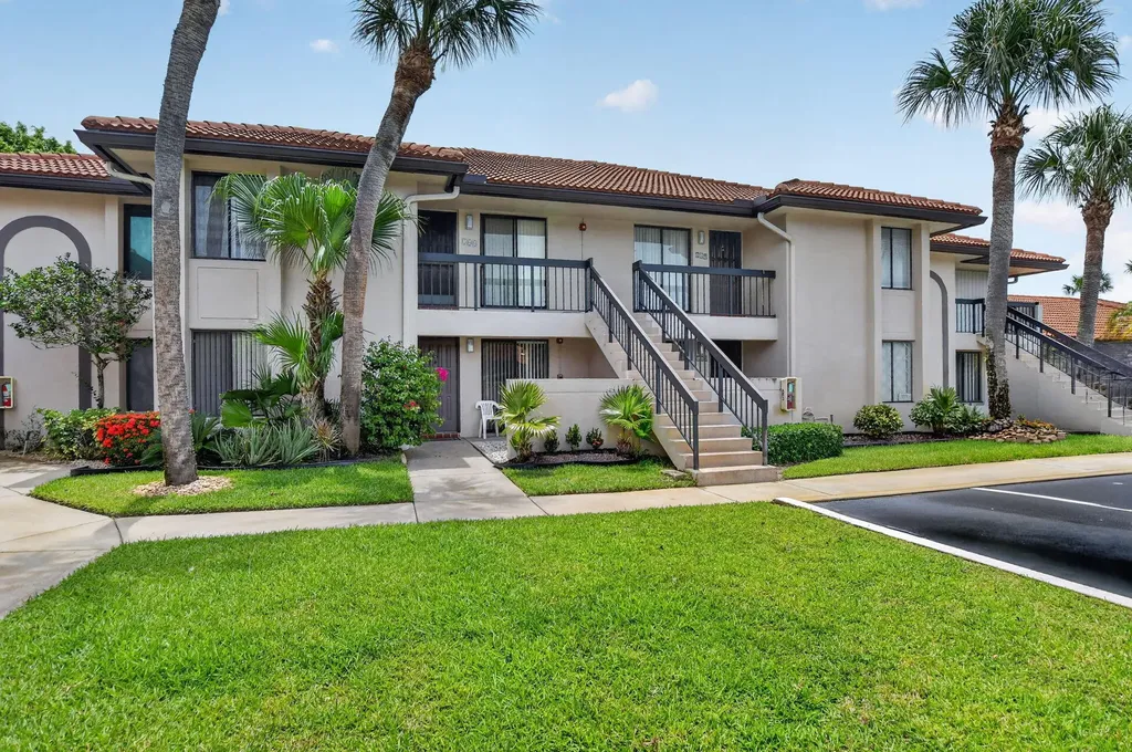 301 Club Circle Boca Raton FL 33487