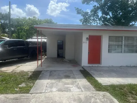 2410 SW 44th Avenue Fort Lauderdale FL 33317